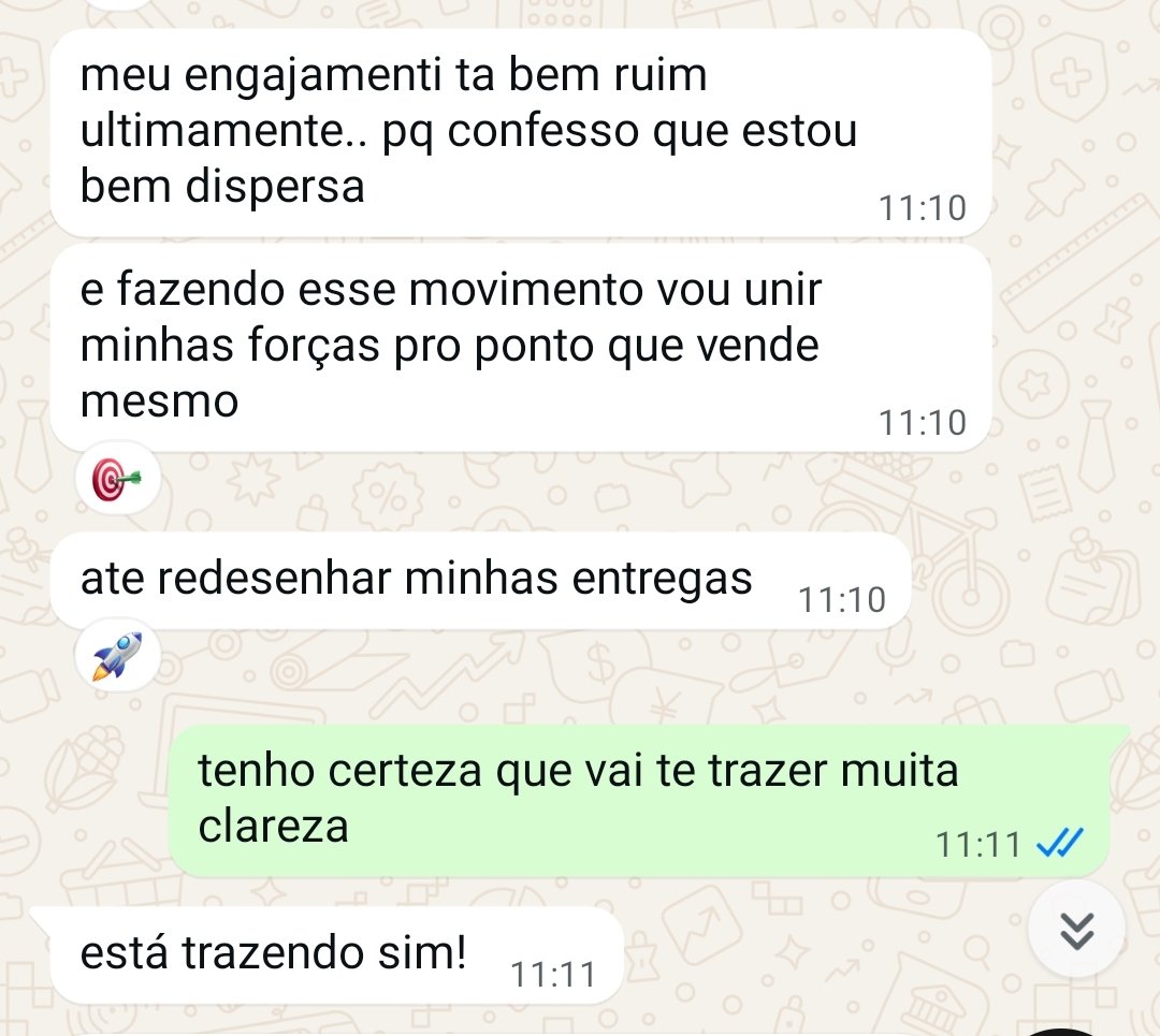 Print de WhatsApp com aluna falando sobre engajamento ruim, dispersão, clareza e redesenho de entregas
